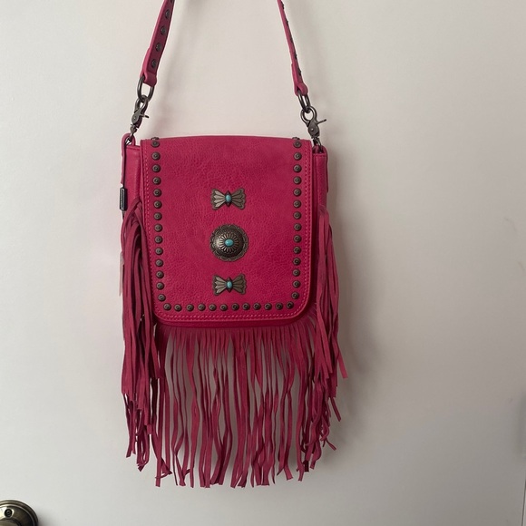 MONTANA WEST Pink Fringe Crossbody Bag NWT! 🩷 - Picture 4 of 12